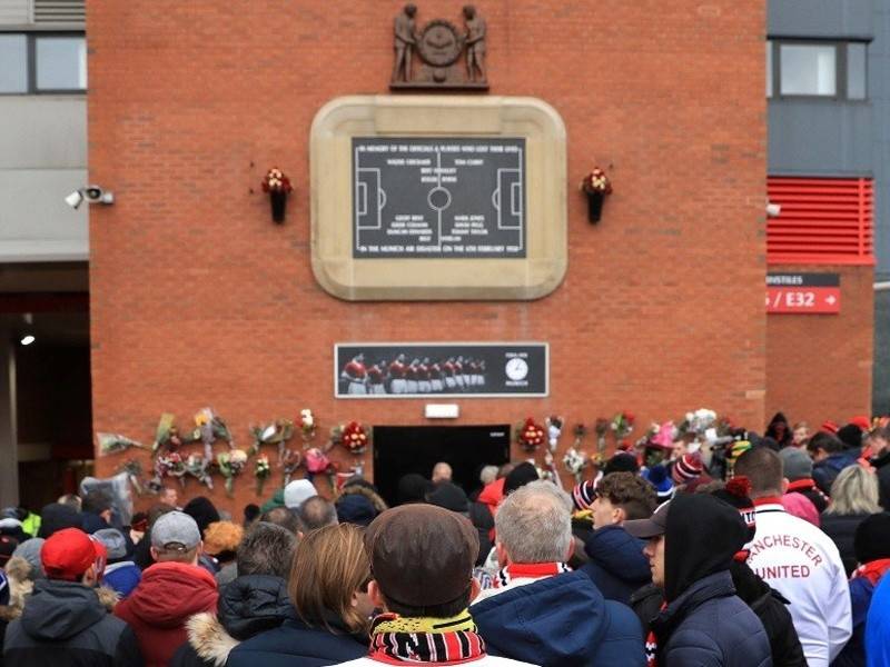 3人缺席！卡里克遇上老东家，曼联三年不胜，弗兰克指出关键区别